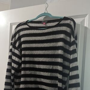 Vince Camuto fuzzy sweater 1X